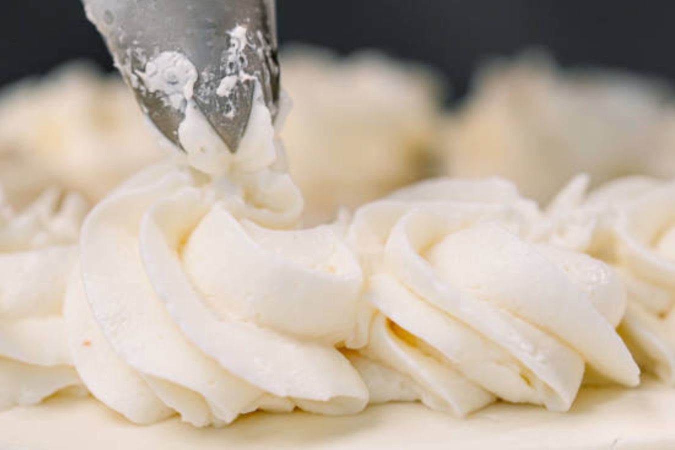 Cómo Lograr una Crema Chantilly o Nata Montada Perfecta