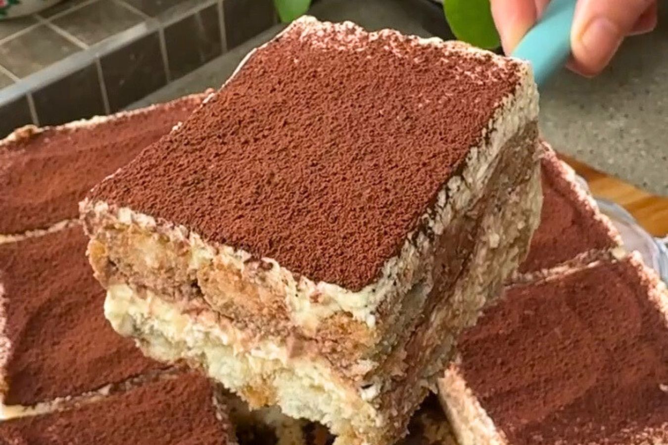 Tiramisú Casero: Receta Super Fácil y Deliciosa