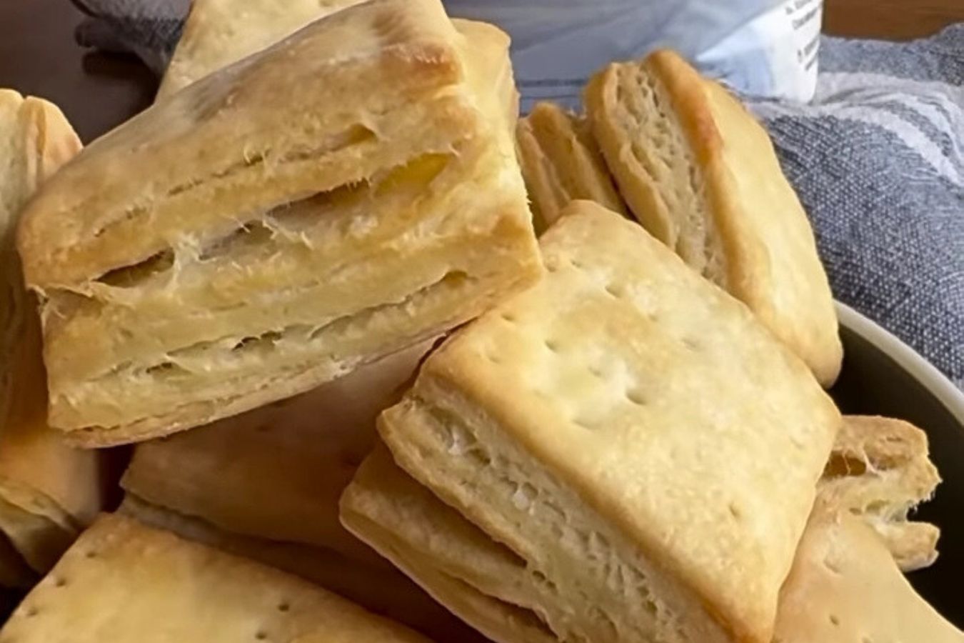 Galletas de Masa de Hojaldre: Receta de una Delicia Crujiente en Minutos